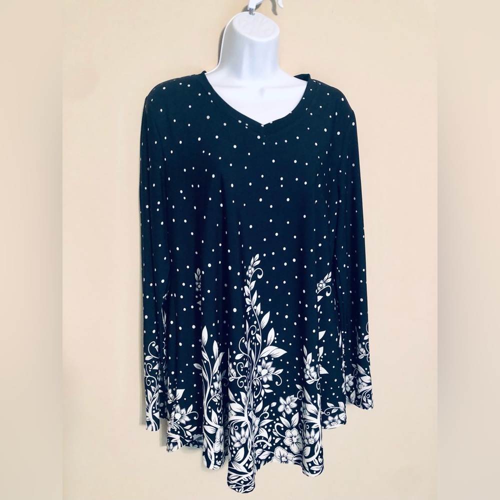 Navy and white long sleeved tunic